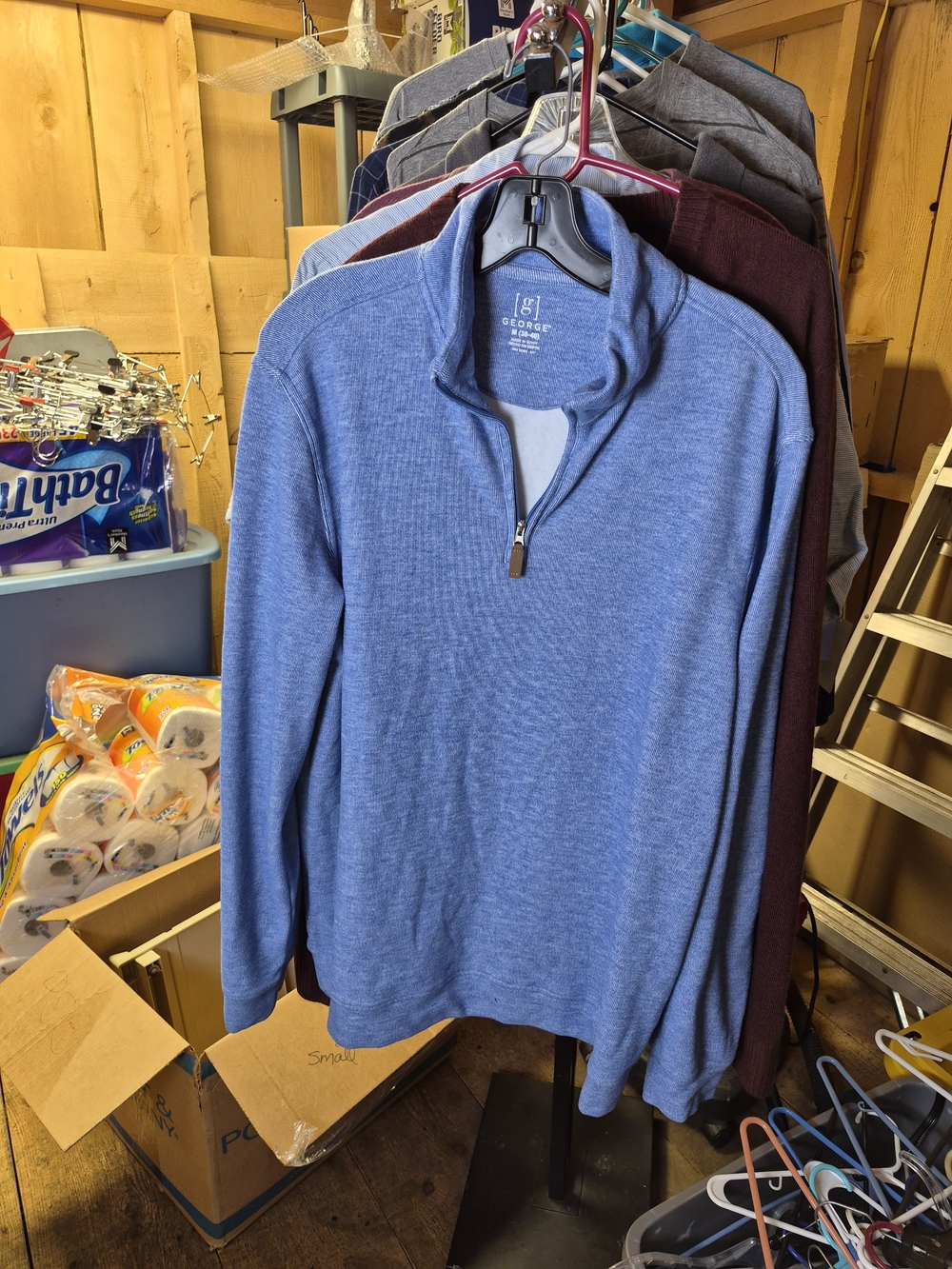 George Men’s Heather Blue Quarter-Zip Pullover Bin 38